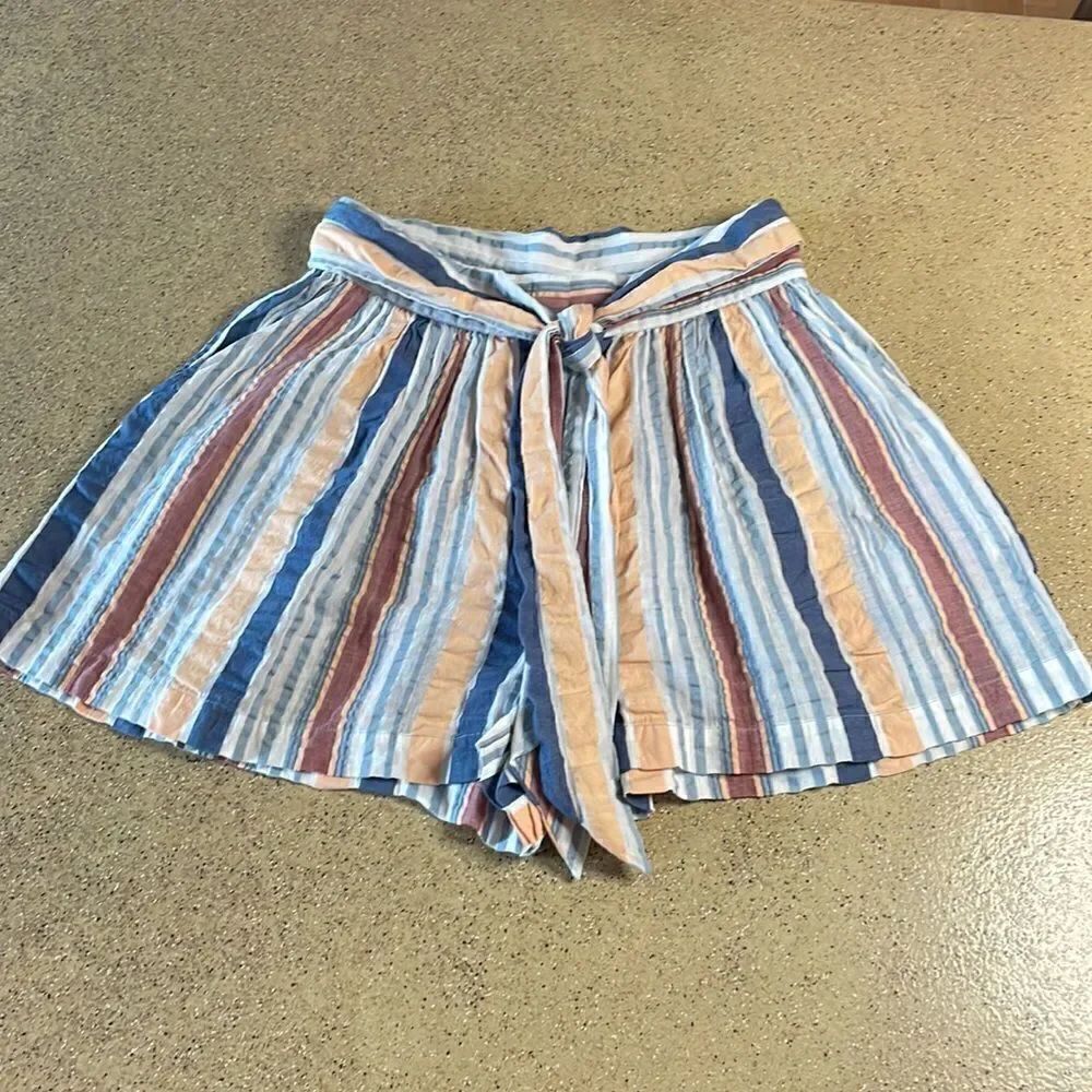 Ulla Johnson Martim Shorts in Sky Seersucker Stripe Tie sz 2 - Picture 8 of 14